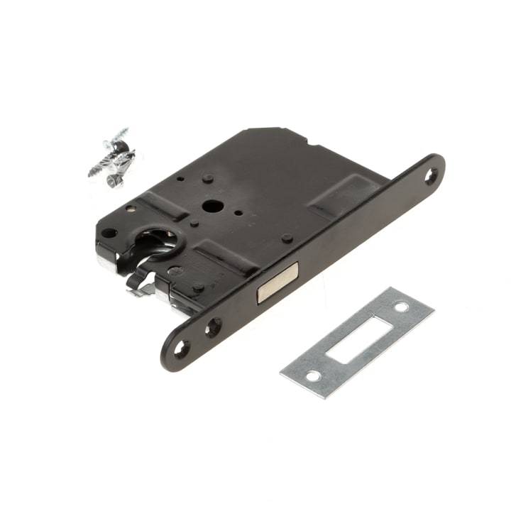 Woningbouw kastslot PC55 zwart doornmaat 50mm inclusief sluitplaat