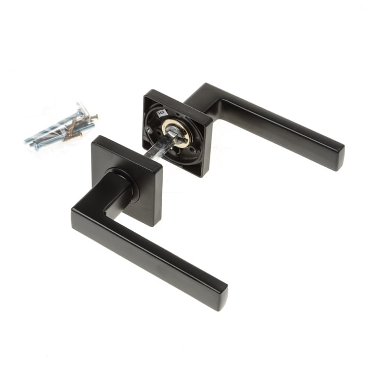 Intersteel Deurkruk Hera op vierkant rozet mat zwart