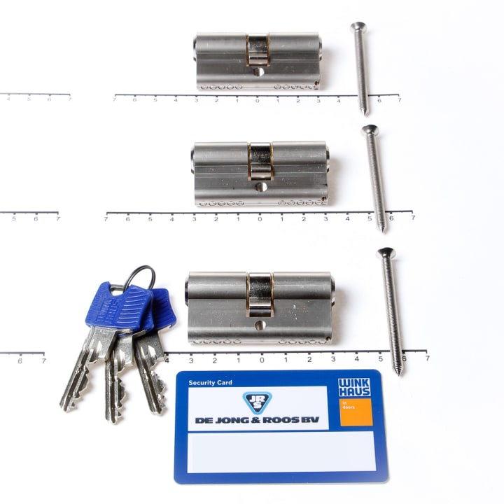 Set cilinders dubbel  (3 stuks) 30/30 (bui./bin.) voorzien van SKG ***,  met certificaat en 9 sleutels