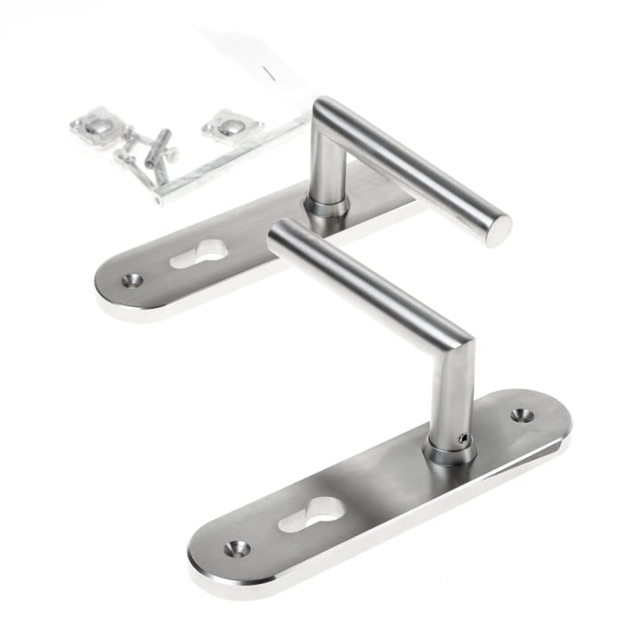 Krukgarnituur roestvaststaal massief hks-model afgerond pc72