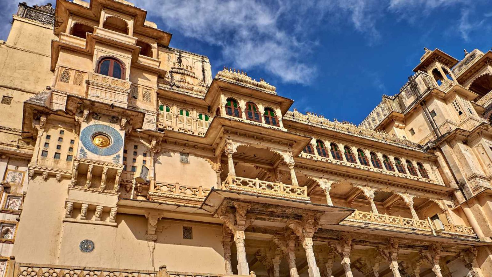 Bada Mahal | Bada Mahal Udaipur - Kiomoi