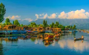 dal_lake_srinagar_7750