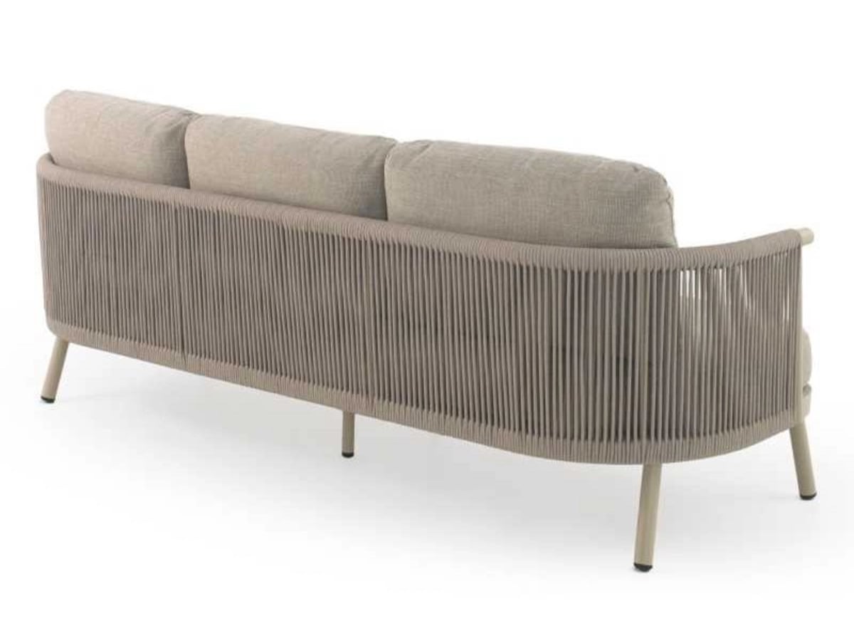 Sabbia Garden Sofa view 3