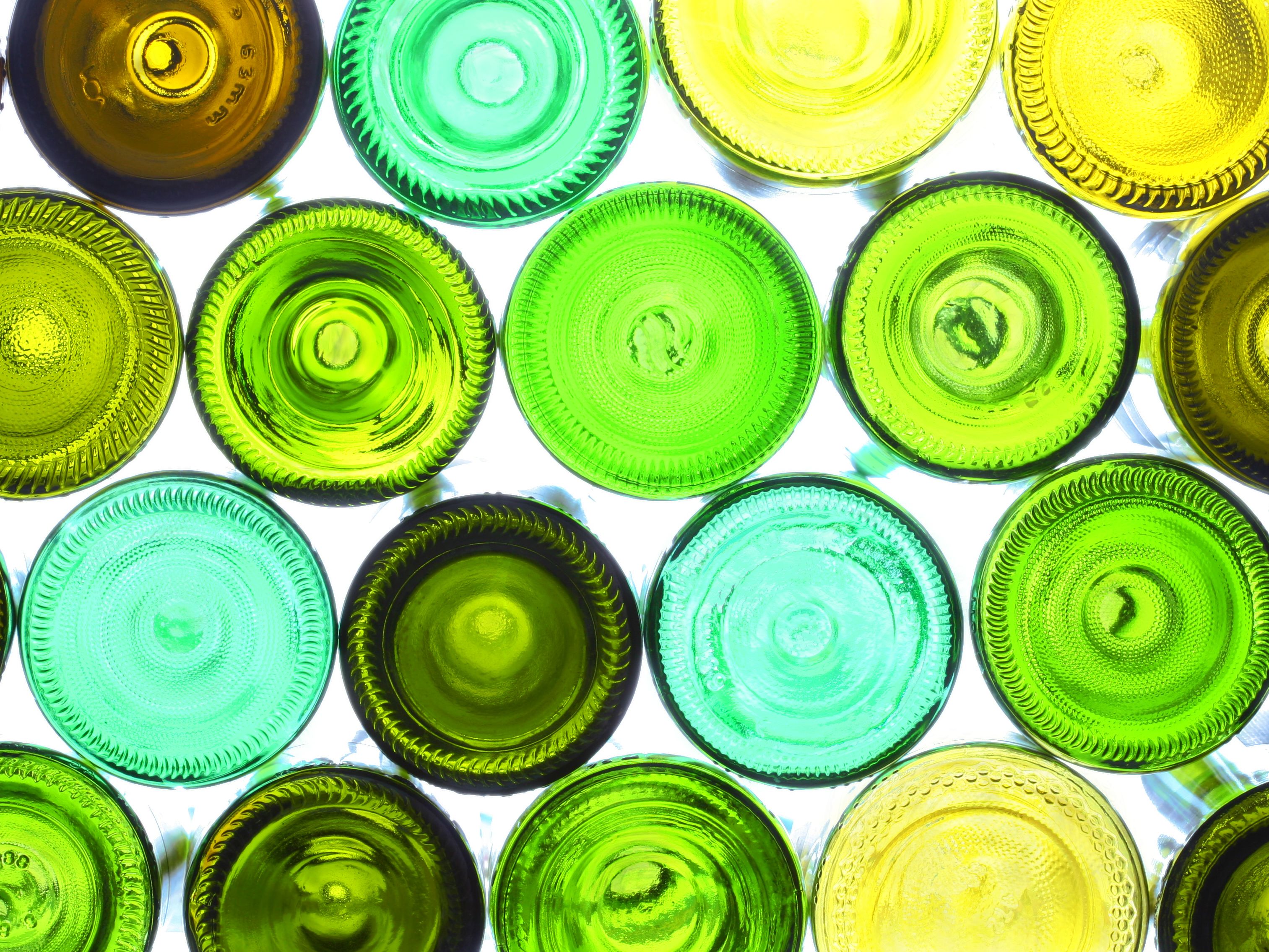 Image of the bottle of glass bottles.