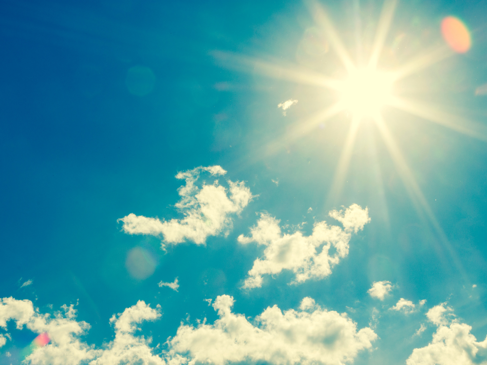 Image of the sunshine in the sky.