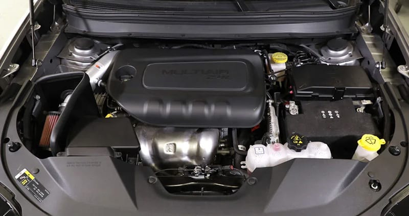 Engine bay of Jeep Cherokee after K&N cold air intake installation 