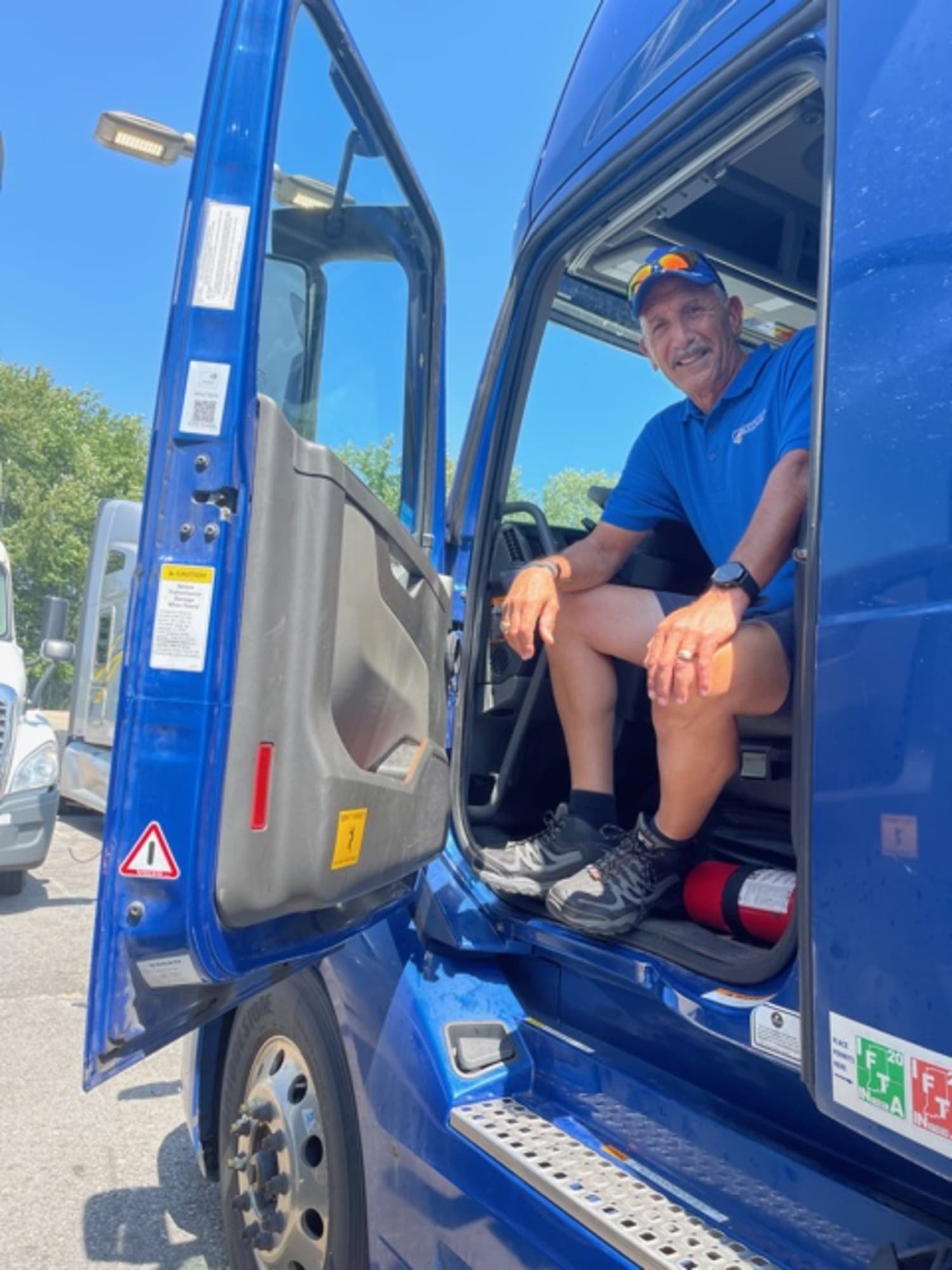 CDL Information What Is a CDL License and Its Requirements?