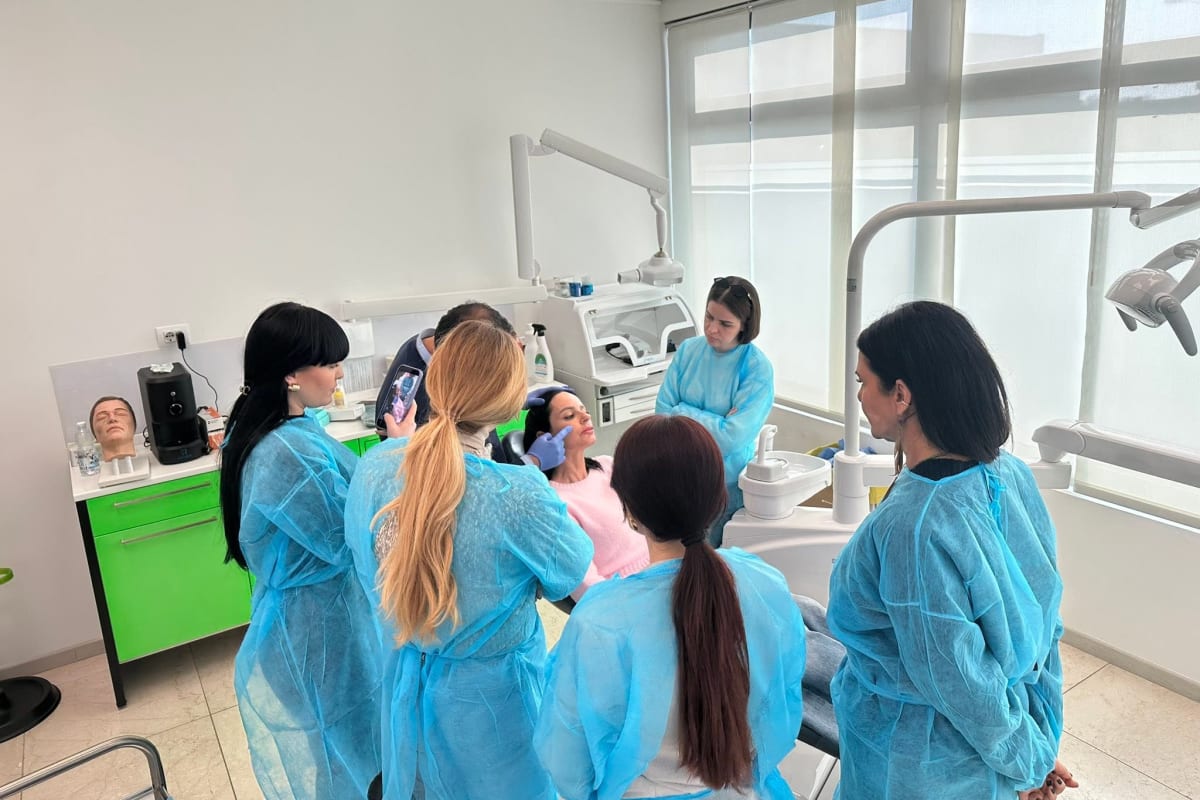 Surgical guidance and 3D simulation