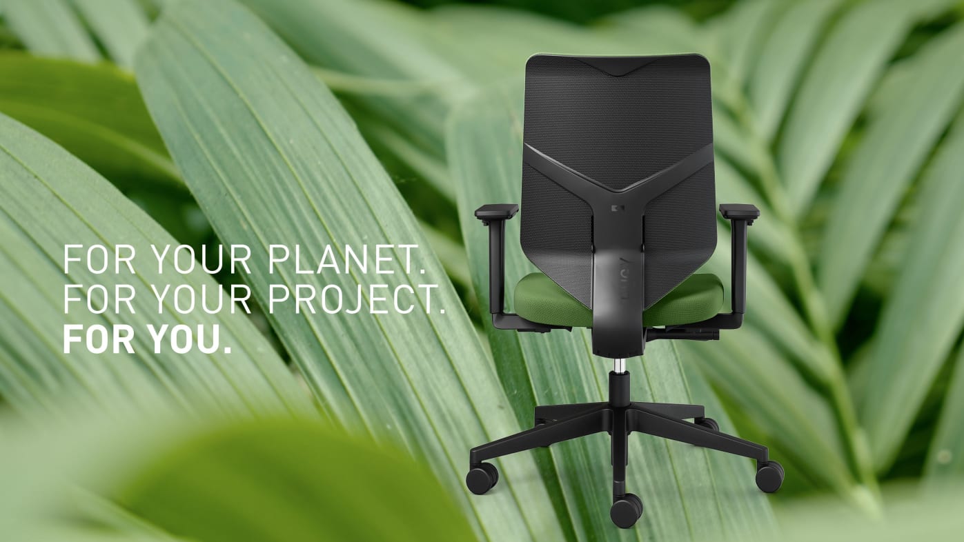 Nachhaltiger Bürodrehstuhl zu 65,5 % Rezyklatanteil.