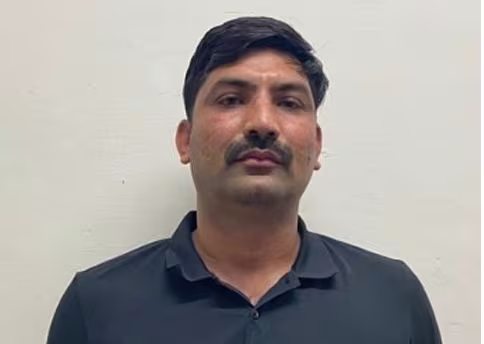 Anand's enclave's PI demanded AC as a bribe, then ACB set a trap and nabbed him with Rs 40,000 in cash.