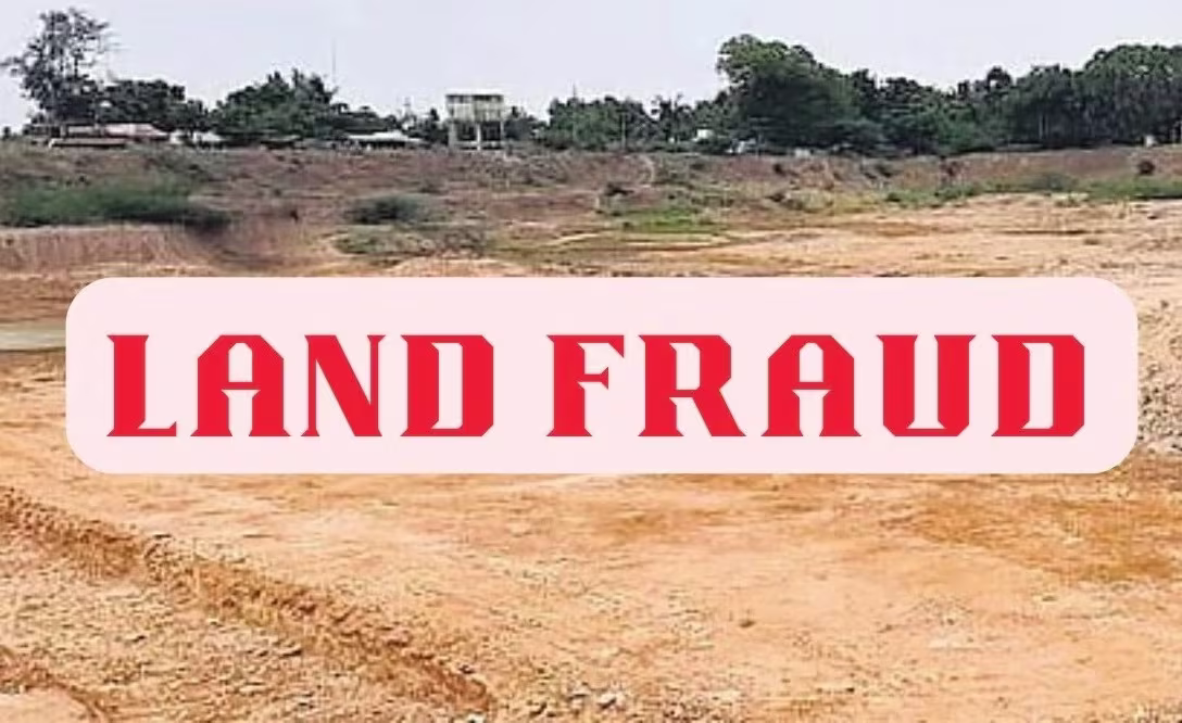 Rajkot news: A young man living in Canada sold the land inherited by his ancestors by creating a force.