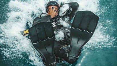 Koh Tao Divers SSI Divemaster entry-level pro course splash entry