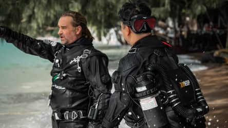 Koh tao divers CCR diver briefing rebreather system on beach