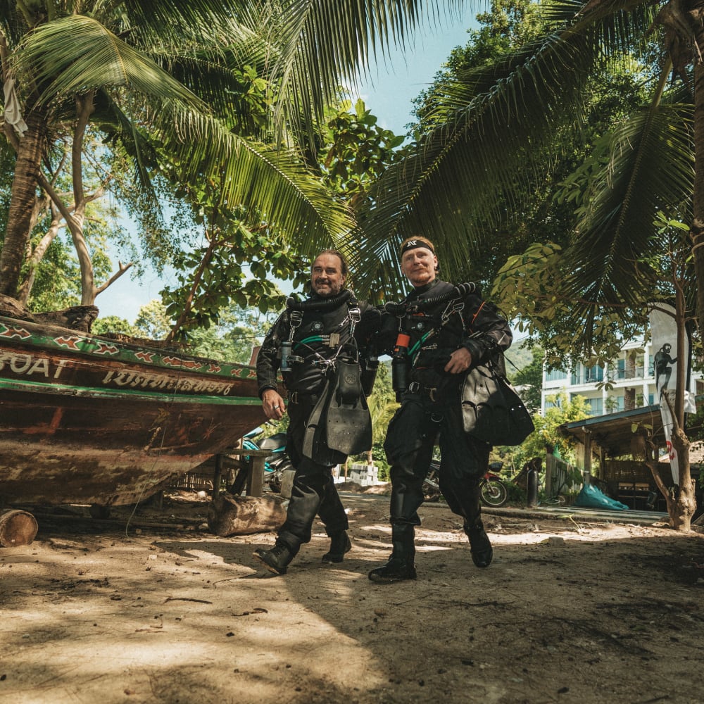 Koh tao divers group of CCR divers walking on land with equipment