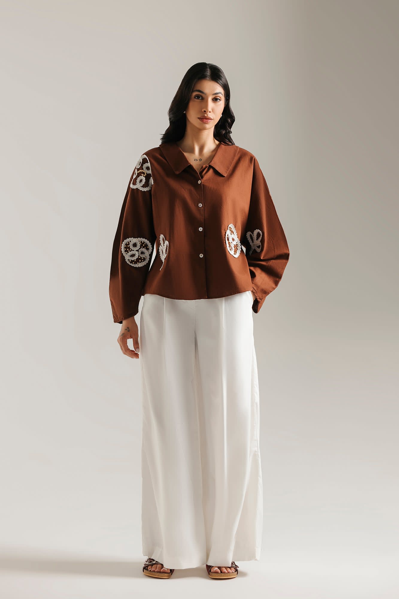 EMBROIDERED SHIRT (E1157-101-801) 2