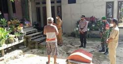 Positif Covid 19 dan Menjalani Isoma, Warga Desa Bangun Jaya Menerima Bantuan Sembako