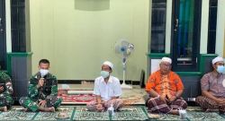 Kipan B Batalyon Infanteri R 631/Atg berbagi pada bulan Ramadhan.