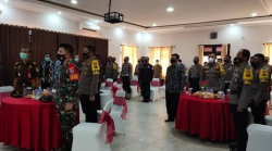 Dandim 1013/MTW Hadiri Deklarasi Kontrak Kinerja Tahun 2021