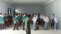 Tanamkan Jiwa Nasionalisme, Puluhan Santri Ponpes Dar Al- Raudah di Bekali Materi Wawasan Kebangsaan