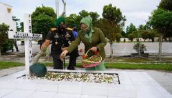 Danrem Pimpin ziarah dalam rangka HUT ke 47 Korem 102/PJG