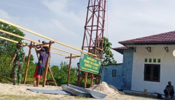 Wujud Kebersamaan, Koramil 1014 – 02/Kumai Bersama Warga Bangun Tempat Parkir Musholla