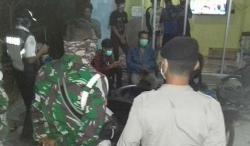 CEGAH PENYEBARAN COVID 19, EMPAT PILAR SATGAS GUGUS TUGAS COVID 19 GENCAR LAKUKAN PATROLI MALAM.