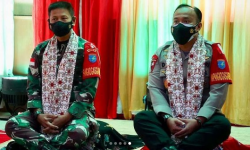 Pangdam XII/Tpr dan Kapolda Kalteng Dianugerahi Gelar Adat Dayak