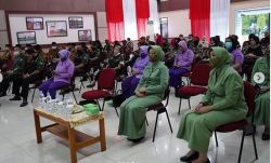 Korem 102/ Pjg Gelar Komsos