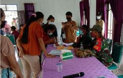 Babinsa Imbau Prokes dan Pergunakan Dana BLT Untuk Kebutuhan Pokok