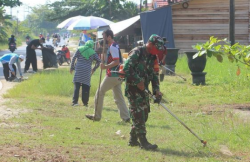 Satgas Covid 19 Kelurahan Panarung Lakukan Kerja Bakti dan Cek Posko PPKM Mikro