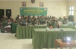 Prajurit Kodim 1016 Palangka Raya Ikuti Meeting Zoom Kegiatan Bimnis Ketatalaksanaan dan Sisrendal Binter