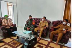 Tekan Penyebaran Covid 19, Babinsa Koramil 1013-03/Teweh Tengah Hadiri Peresmian Posko PPKM Skala Mikro.