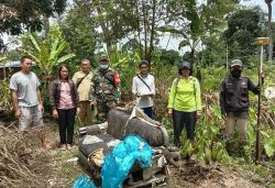 Babinsa Koramil 1016-03/Sepang Bersama Perangkat Desa Dampingi Tim Pendaftaran Tanah Sistematis Lengkap (PTSL)
