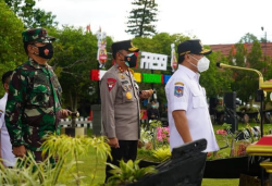 Danrem 102/Pjg Hadiri Apel Gelar Pasukan Operasi Ketupat Telabang Tahun 2021.