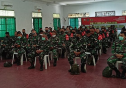 Kodim 1015/Sampit Vicon Bersama Kepala Bapelkes Palangka Raya Gelar Pelatihan Tracer Covid-19