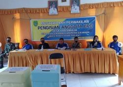 Pastikan Pemilihan Anggota BPD Berjalan Lancar, Babinsa Kerta Mulya Pantau Pelaksanaannya