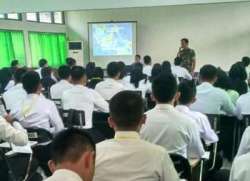 PEMBEKALAN PENTINGNYA BELA NEGARA BAGI CPNS KEMENKUMHAM SE WILAYAH KALTENG/SEL