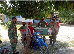 Tegakkan Disiplin Prokes, Babinsa Koramil 1013-08/Muara Laung Sosialisasi Disiplin Prokes Kepada Masyarakat.