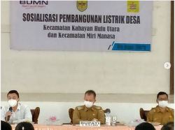 Koramil 1016-08/Kahut Dukung Pembangunan Listrik Desa