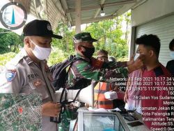 Babinsa dan Bhabinkamtibmas Kelurahan Menteng, Laksanakan Patroli Penegakan PPKM Berbasis Mikro