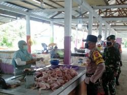 Operasi Yustisi, Petugas Gabungan Terus Ingatkan Warga Tentang Pemakaian Masker Yang Benar