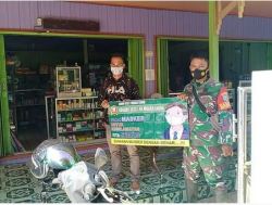 Babinsa Koramil 1013-08/Muara Laung Terapkan Disiplin Protkes Covid-19.