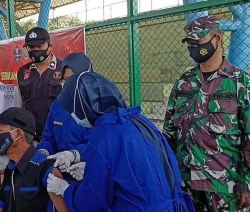 Pabung Kab. Seruyan Kodim 1015/Sampit Menggelar Vaksinasi Massal,Memperingati HUT Kodam XII /TPR Ke-63