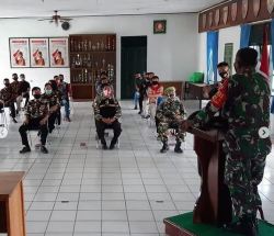 Kodim 1012/Buntok menggelar kegiatan pembinaan Keluarga Besar TNI (KBT) ,bertempat di Aula Makodim 1012/Buntok.