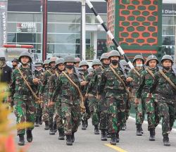 Yonif R 631/Atg melaksanakan Acara Tradisi Satuan Pembukaan Orientasi Perwira, Bintara dan Tamtama Baru