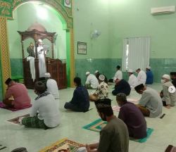 Kodim 1015/Sampit Laksanakan Shalat Idul Fitri 1442 H Sesuai Protkes