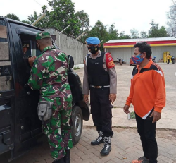 Koramil 1015-10/Ktb Razia Pengamanan Hari Raya Idul Fitri Dan Larangan Mudik Tahun 2021