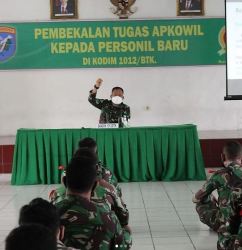 Dandim 1012/Buntok berikan Pembekalan bagi Prajurit Baru