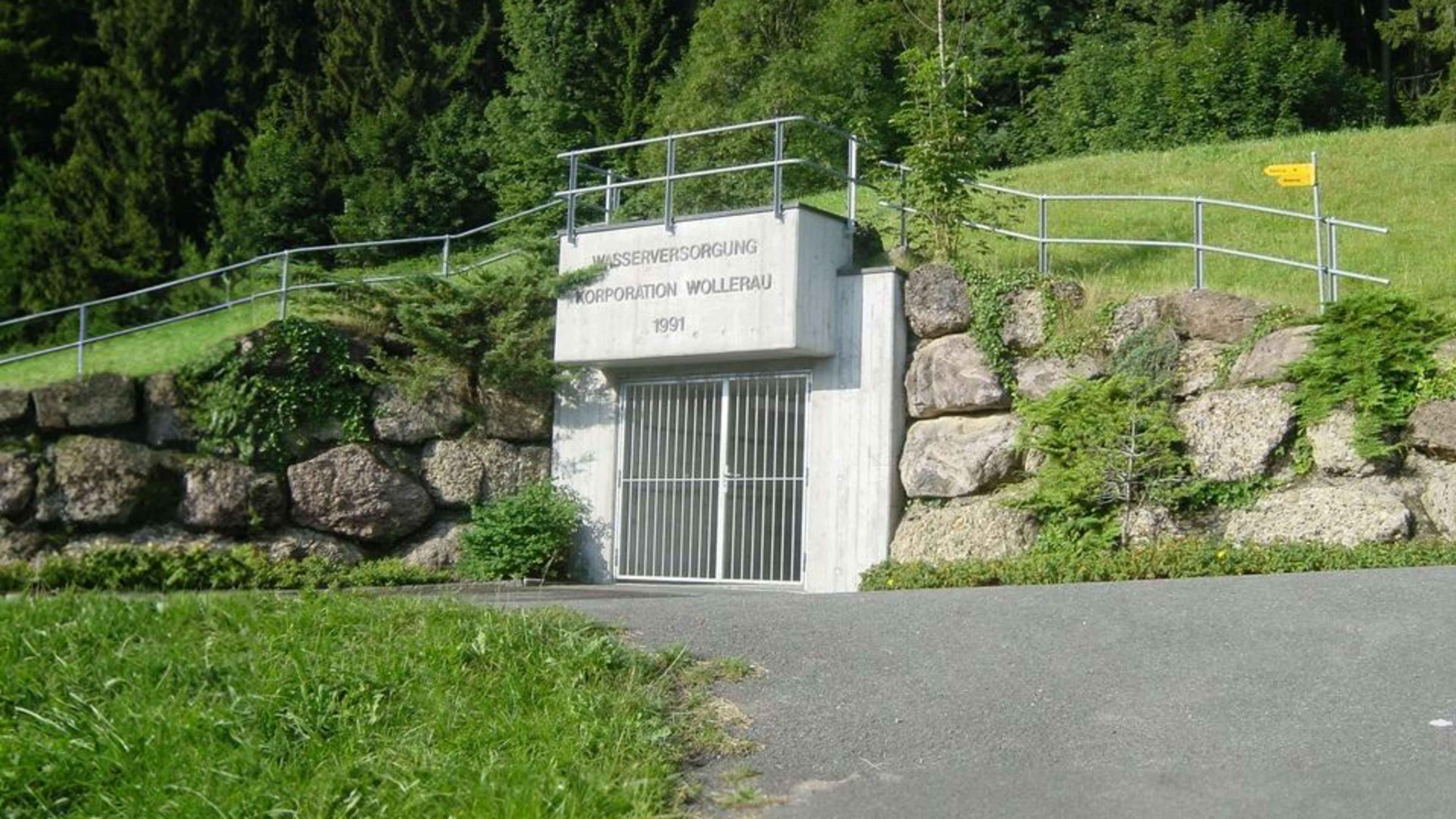 Aussenaufnahme des Sagenwald (Wasserversorgung)