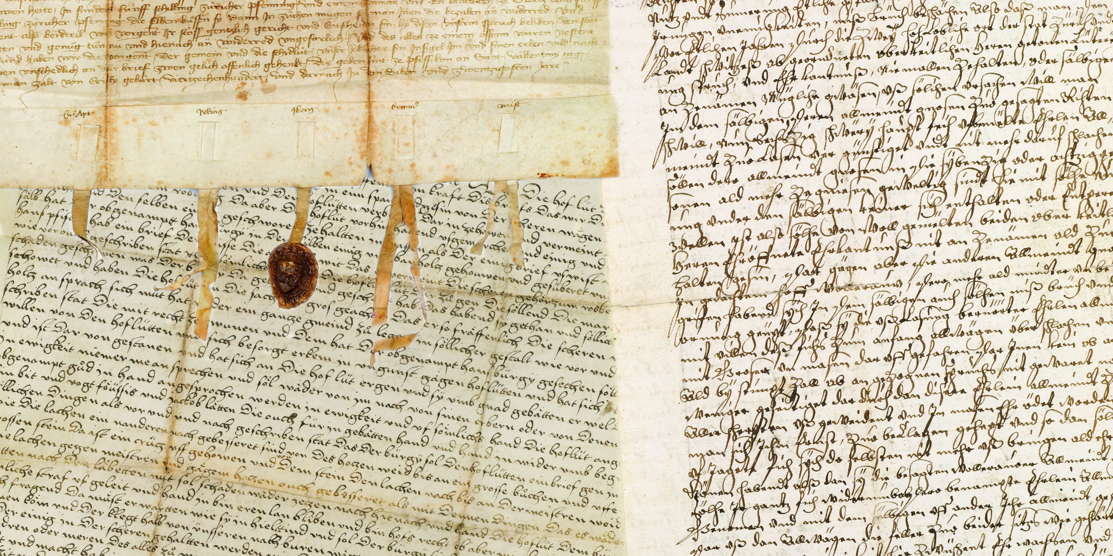 Bild mit uralten Schriften und Urkunden aus dem Archiv der Korporation Wollerau
